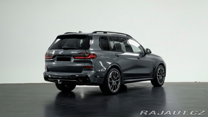BMW X7 M60i xDrive 2025