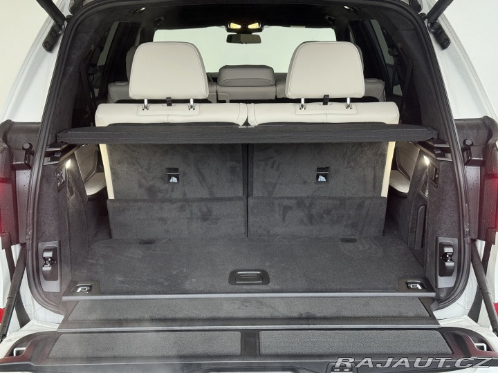 BMW X7 xDrive40i 2025