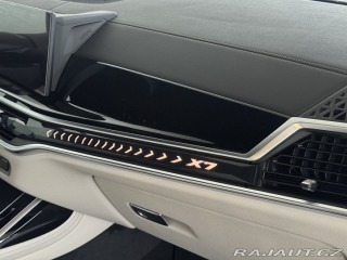 BMW X7 xDrive40i 2025