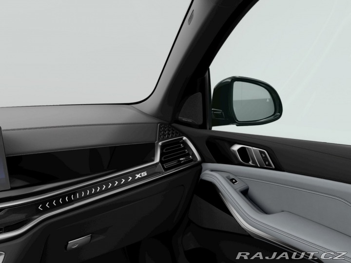 BMW X5 xDrive50e 2025
