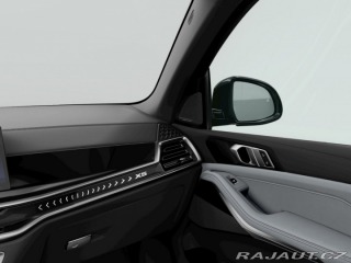 BMW X5 xDrive50e 2025