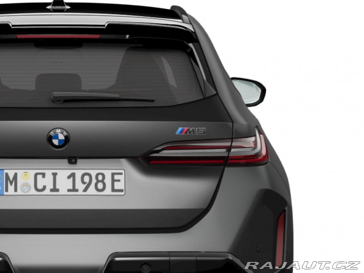 BMW M5 Touring 2025