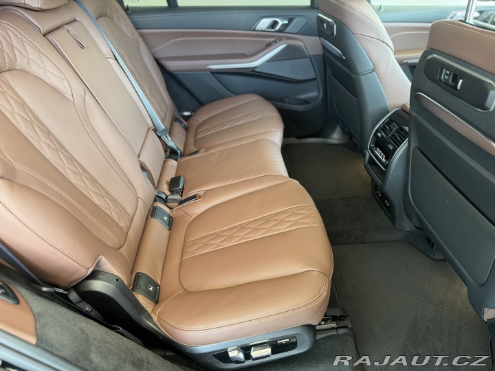 BMW X7 xDrive40d 2025