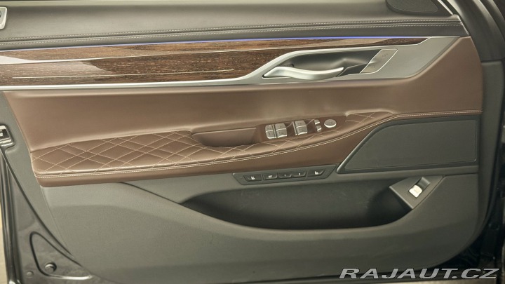 BMW 7 750Li xDrive 2021
