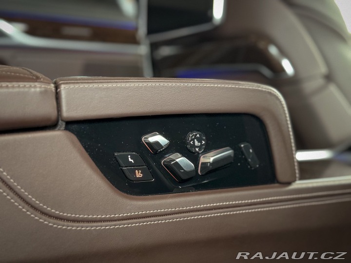 BMW 7 750Li xDrive 2021