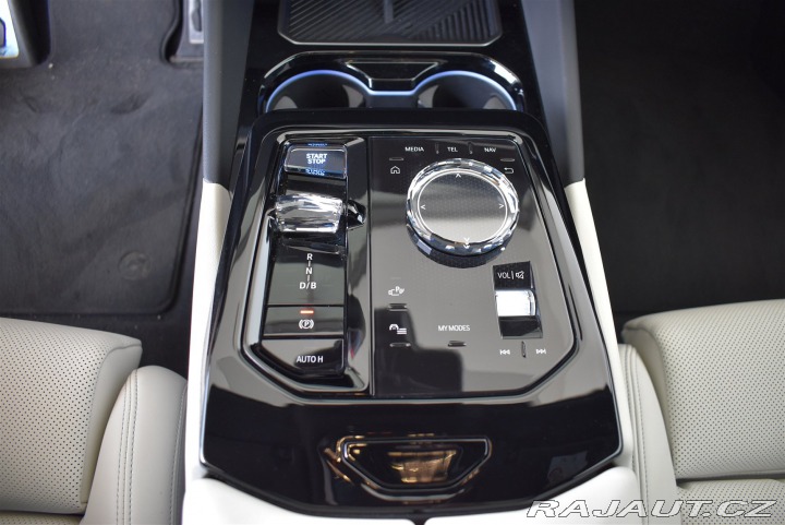 BMW i5 M60 xDrive 2023