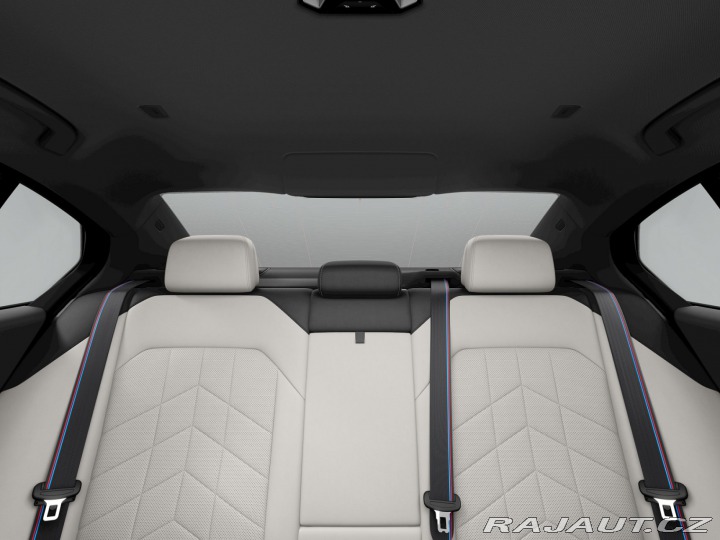 BMW 5 550e xDrive 2025