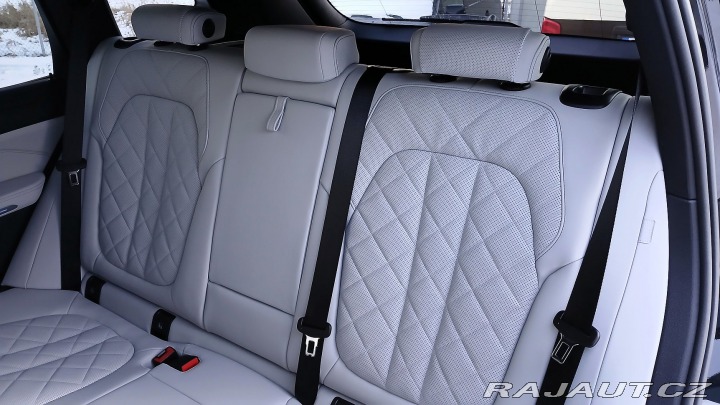 BMW X5 xDrive50e 2025