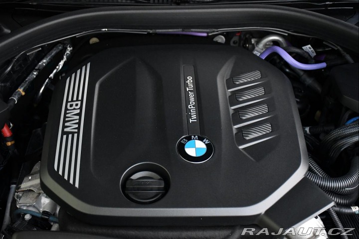 BMW 3 320d xDrive M-SPORT REZER 2023