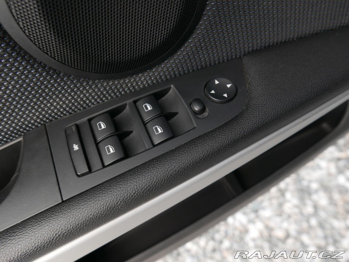 BMW 3 330d xDrive M-paket REZER 2011