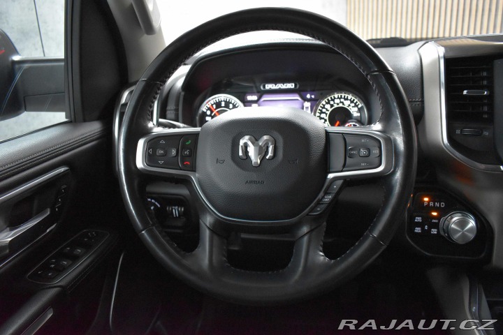 Dodge RAM 1500 5.7 REZERVACE 2022