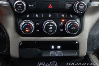 Dodge RAM 1500 5.7 HEMI LARAMIE*TAŽ 2022