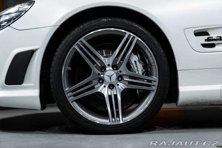 Mercedes-Benz SL IWC Edition 1800