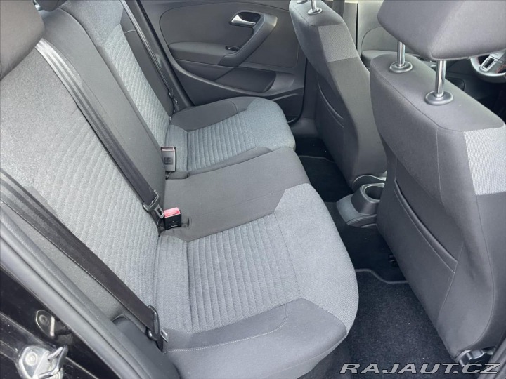 Volkswagen Polo 1,2 i 16V 63kw Klima, ESP 2010