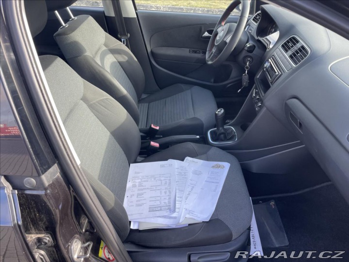 Volkswagen Polo 1,4 i 16V 63kw Klima, ESP 2010