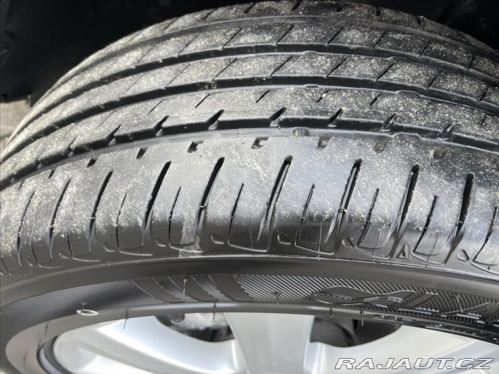 Volkswagen Polo 1,2 i 16V 63kw Klima, ESP 2010