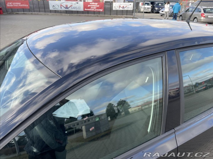 Volkswagen Polo 1,4 i 16V 63kw Klima, ESP 2010