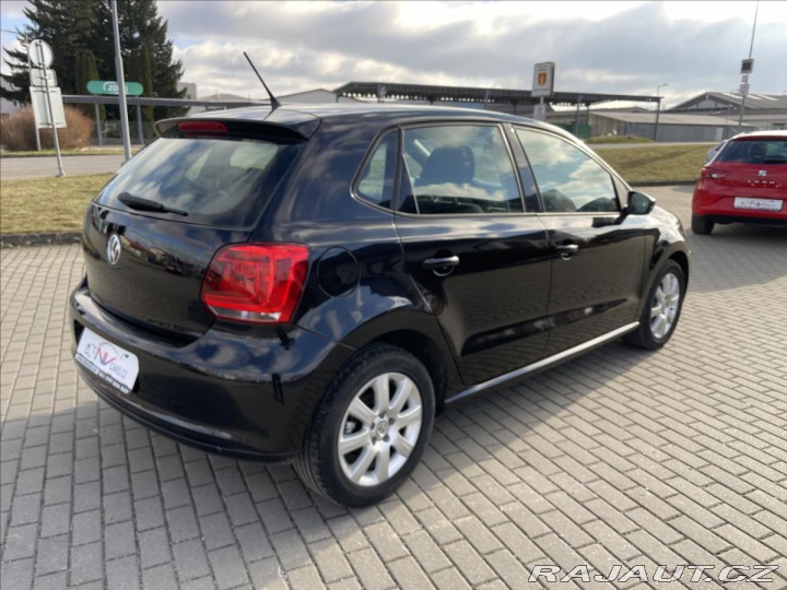 Volkswagen Polo 1,4 i 16V 63kw Klima, ESP 2010