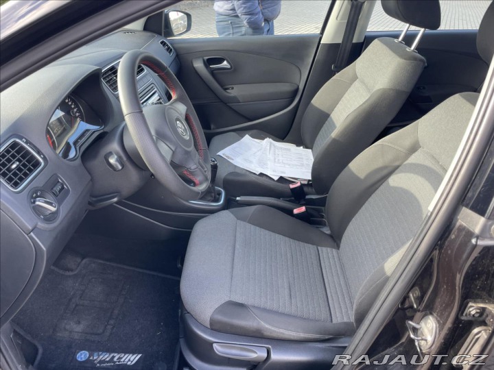 Volkswagen Polo 1,4 i 16V 63kw Klima, ESP 2010