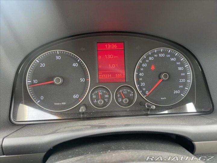 Volkswagen Touran 1,9 TDi 77kw FREESTYLE, K 2010