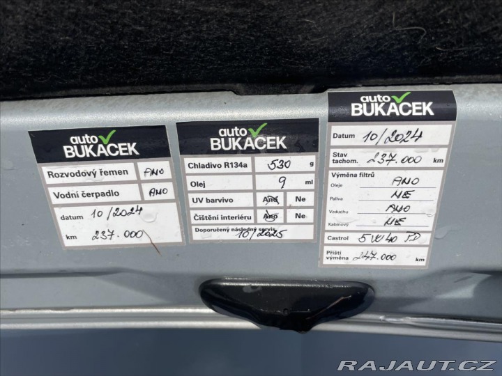 Volkswagen Touran 1,9 TDi 77kw FREESTYLE 2010