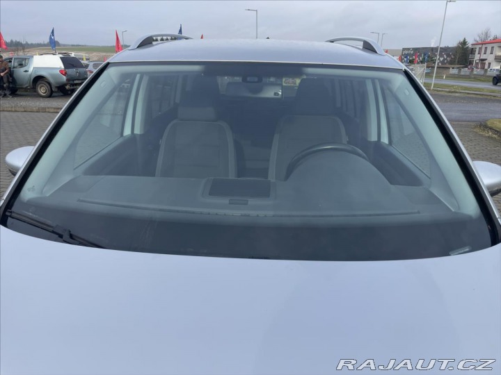 Volkswagen Touran 1,9 TDi 77kw FREESTYLE 2010