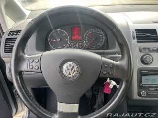 Volkswagen Touran 1,9 TDi 77kw FREESTYLE 2010