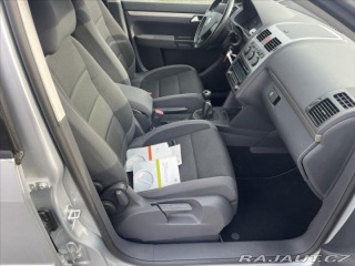 Volkswagen Touran 1,9 TDi 77kw FREESTYLE 2010