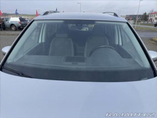 Volkswagen Touran 1,9 TDi 77kw FREESTYLE 2010