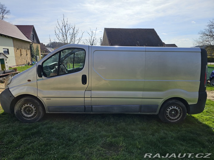Opel Vivaro Van L2H1 2005