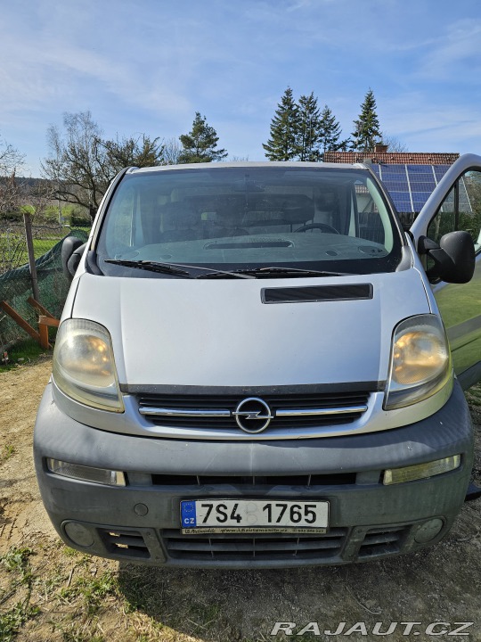 Opel Vivaro Van L2H1 2005