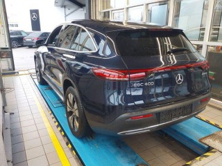 Mercedes-Benz EQC 400 4MATIC PŘIPRAVUJEME 2022