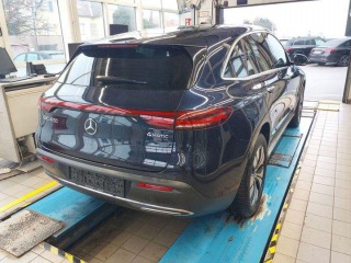 Mercedes-Benz EQC 400 4MATIC PŘIPRAVUJEME 2022