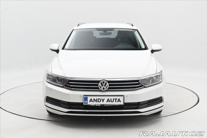 Volkswagen Passat 1,6 TDi 88kW NAVI LED Zár 2018
