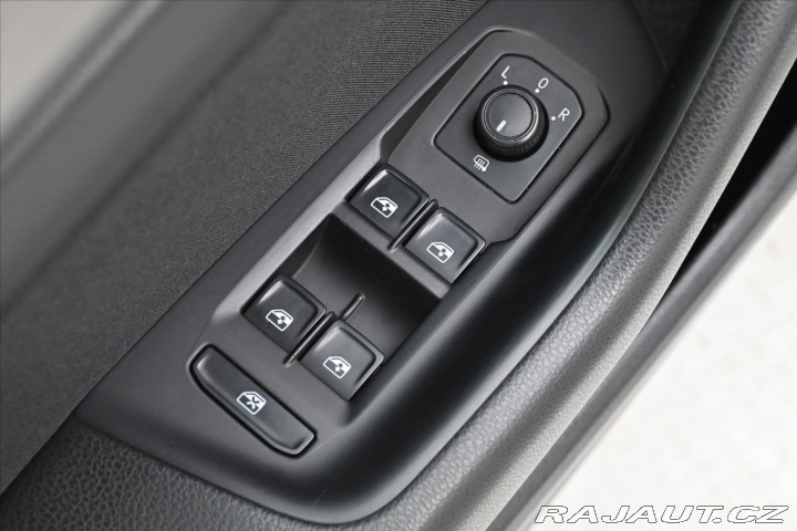 Volkswagen Passat 1,6 TDi 88kW NAVI LED Zár 2018