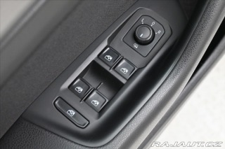 Volkswagen Passat 1,6 TDi 88kW NAVI LED Zár 2018