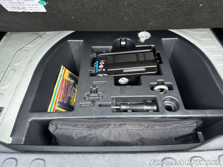 Fiat 500L 1,4 T-Jet 88kW CROSS TAŽN 2017