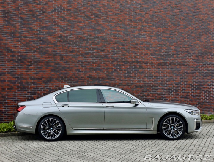 BMW 7 750Li xDrive A/T 2020