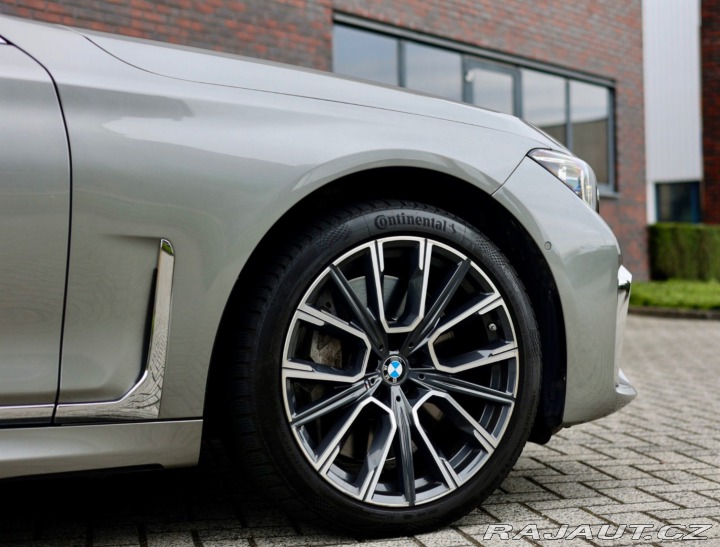 BMW 7 750Li xDrive A/T 2020