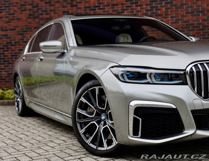 BMW 7 750Li xDrive A/T 2020