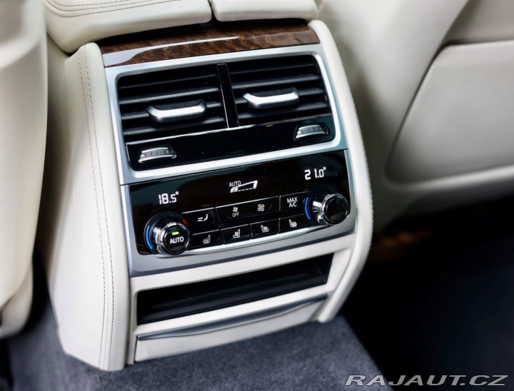 BMW 7 750Li xDrive A/T 2020