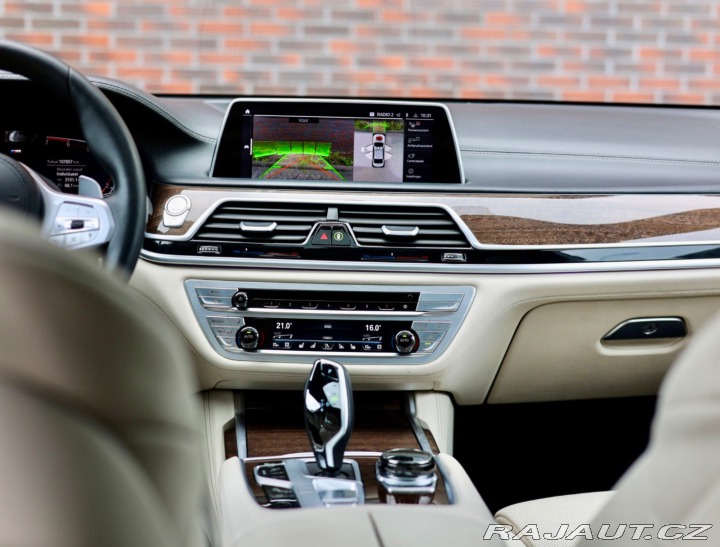 BMW 7 750Li xDrive A/T 2020