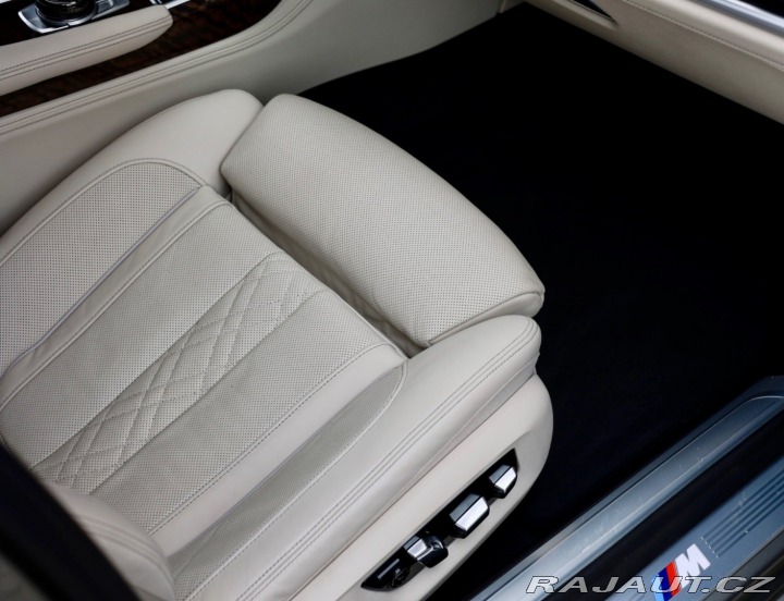 BMW 7 750Li xDrive A/T 2020
