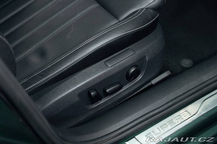 Škoda Superb Combi  2.0TDI 90kW A/T7, 2021