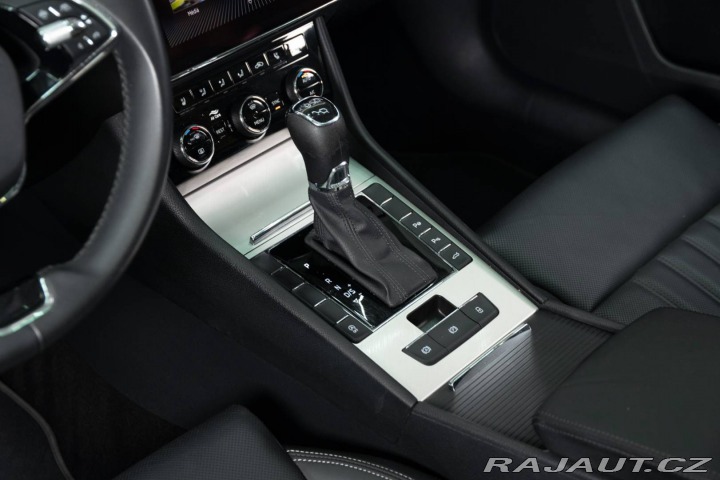 Škoda Superb Combi  2.0TDI 90kW A/T7, 2021