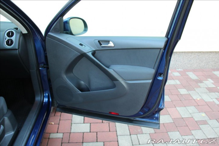 Volkswagen Tiguan 2,0 TDI 140PS Track & 2010