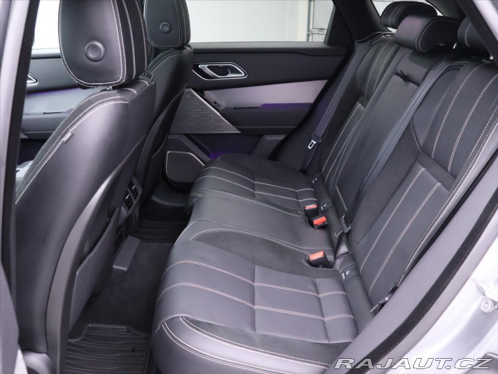 Land Rover Range Rover Velar 3,0 221 kW R-Dynamic SE V 2022