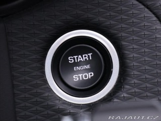 Land Rover Range Rover Velar 3,0 221 kW R-Dynamic SE V 2022