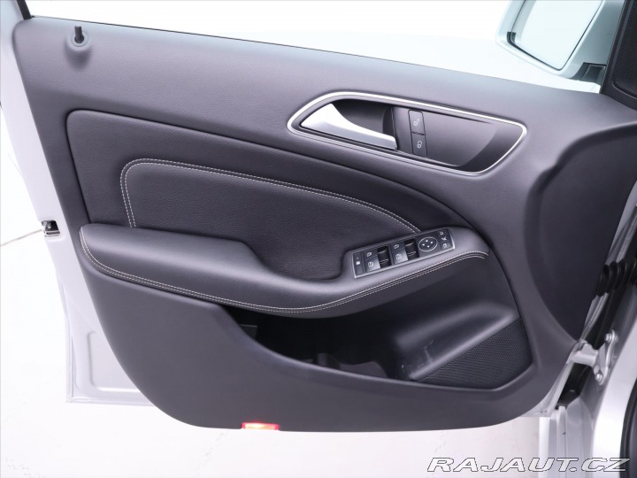 Mercedes-Benz B 1,5 CDI 80kW DCT Urban Na 2016