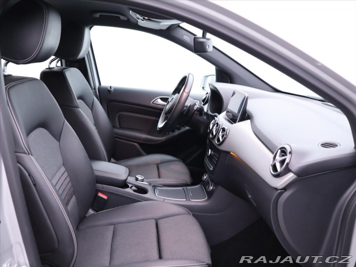 Mercedes-Benz B 1,5 CDI 80kW Aut. Urban N 2016